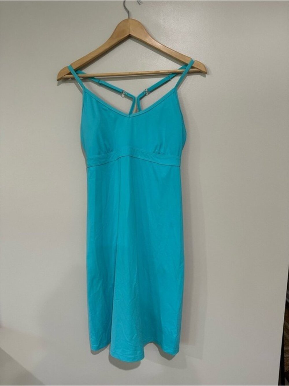 Athleta Turquoise Swim Dress Cover Up Racerback Shelf Bra Size Medium - Picture 2 of 11